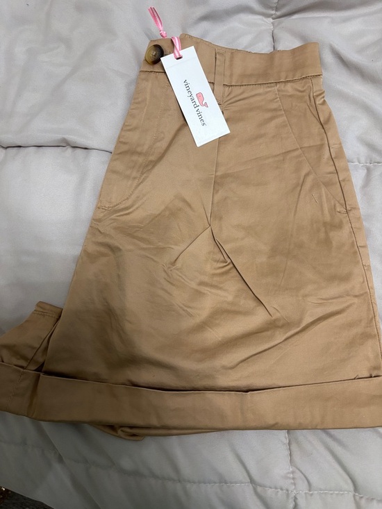 Vineyard Vines Pants - Women’s Vineyard Vines Tan Pleated High-Waist Shorts
